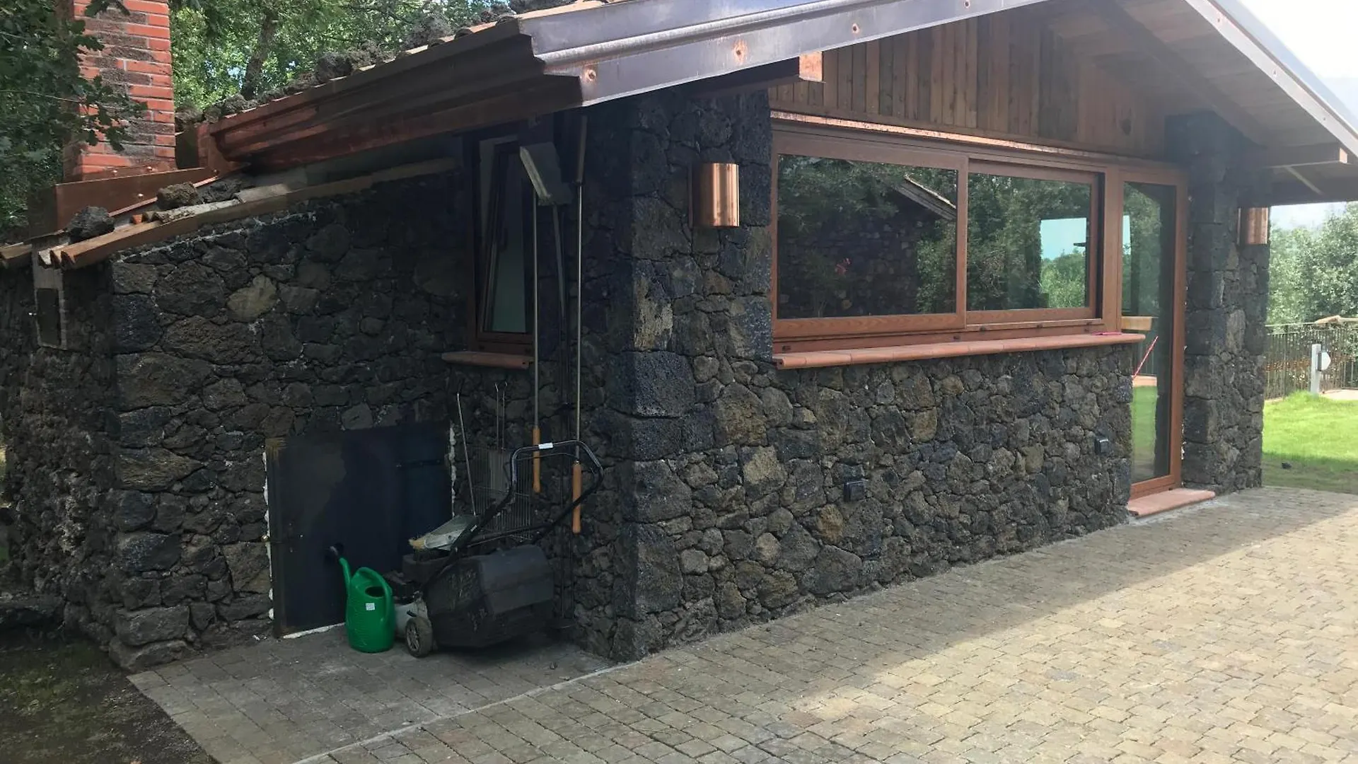 Etna Bungalow - Adriana Maletto